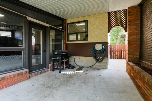 732 12B Street North, Lethbridge, AB - Outdoor With Deck Patio Veranda With Exterior
