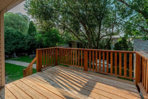 11 Rutgers Crescent West, Lethbridge, AB - Outdoor With Deck Patio Veranda With Exterior