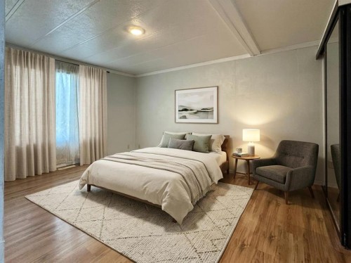 14 Dalhousie Court West, Lethbridge, AB - Indoor Photo Showing Bedroom