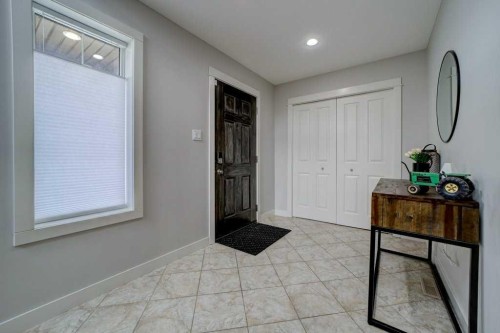 193 Mt Sundance Crescent West, Lethbridge, AB 