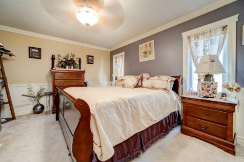 5113 2 Street West, Claresholm, AB - Indoor Photo Showing Bedroom