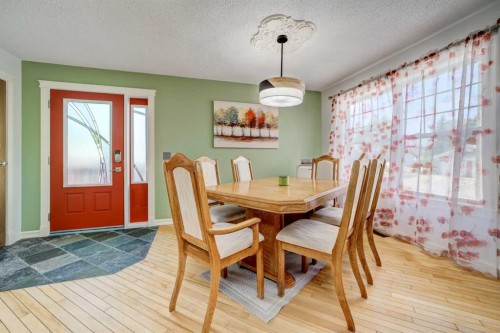 5113 2 Street West, Claresholm, AB - Indoor Photo Showing Dining Room
