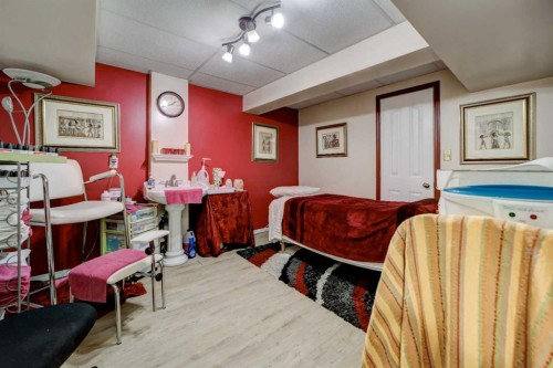 5113 2 Street West, Claresholm, AB - Indoor Photo Showing Other Room