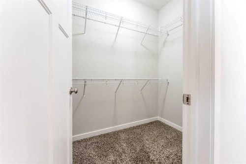 352 Crocus Terrace West, Lethbridge, AB - Indoor With Storage