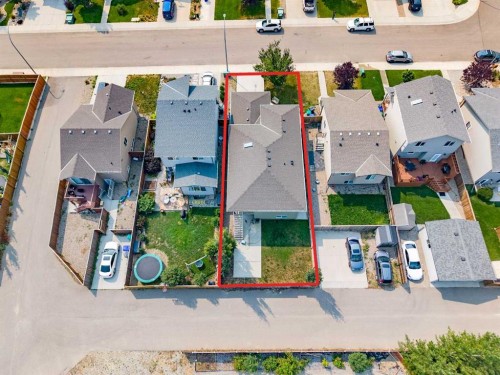352 Crocus Terrace West, Lethbridge, AB - Outdoor With View