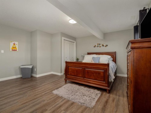 63 Deer Path Meadows, Fort Macleod, AB - Indoor Photo Showing Bedroom