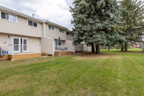 43-55 Lemoyne Crescent West, Lethbridge, AB - Outdoor With Deck Patio Veranda