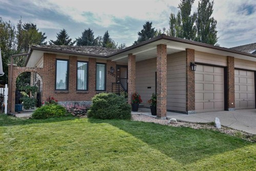 2252 26 Avenue SOUTH Lethbridge, AB T1K 6K1