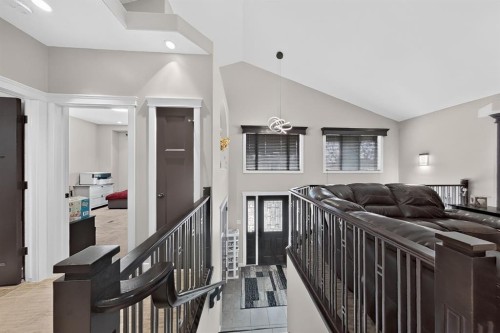 250 Riverstone Boulevard West, Lethbridge, AB - Indoor Photo Showing Other Room