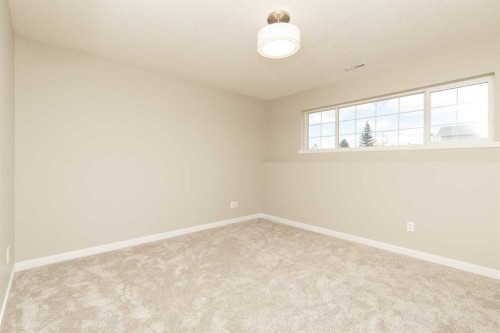 158 Jerry Potts Boulevard West, Lethbridge, AB - Indoor Photo Showing Other Room