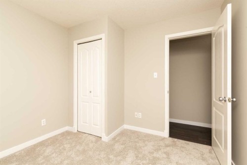 158 Jerry Potts Boulevard West, Lethbridge, AB - Indoor Photo Showing Other Room