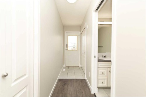 158 Jerry Potts Boulevard West, Lethbridge, AB - Indoor Photo Showing Other Room