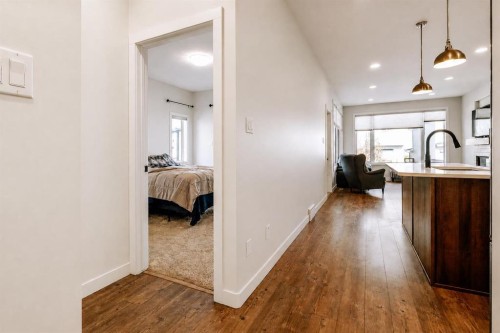 1369 Pacific Circle West, Lethbridge, AB - Indoor