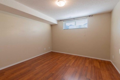 654 Blackfoot Terrace West, Lethbridge, AB - Indoor Photo Showing Other Room