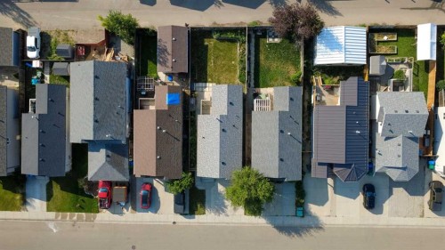654 Blackfoot Terrace West, Lethbridge, AB - 