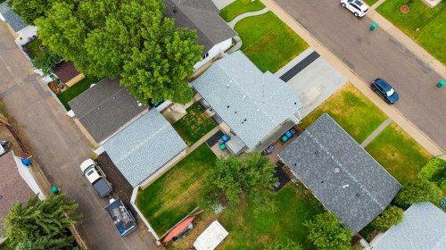 1418 25 Avenue North, Lethbridge, AB - Outdoor With View