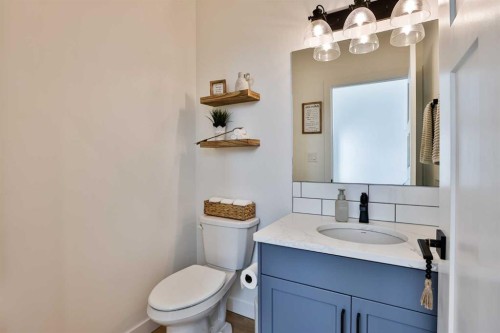4241 60 Avenue, Taber, AB - Indoor Photo Showing Bathroom