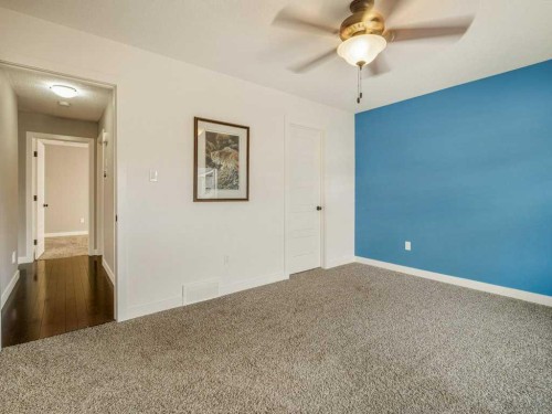 43 Riverine Lane West, Lethbridge, AB - Indoor Photo Showing Other Room