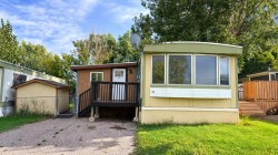 31-895 Elizabeth Street Pincher Creek, AB T0K 1W0