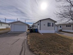 211 Railway Avenue  Coaldale, AB T1M 0A8