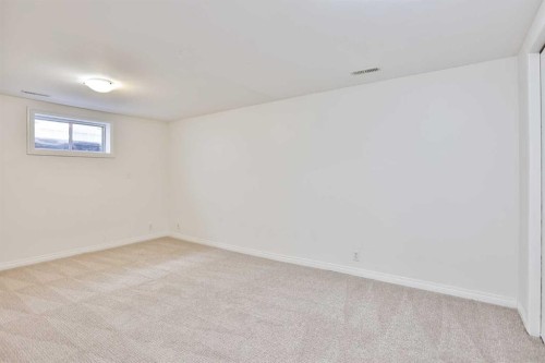 722 20 Street South, Lethbridge, AB 
