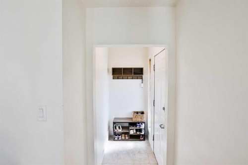 1009 6 Avenue North, Lethbridge, AB - Indoor Photo Showing Other Room