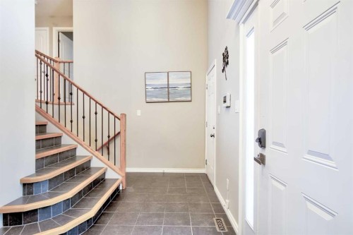 544 Couleesprings Crescent South, Lethbridge, AB - Indoor Photo Showing Other Room