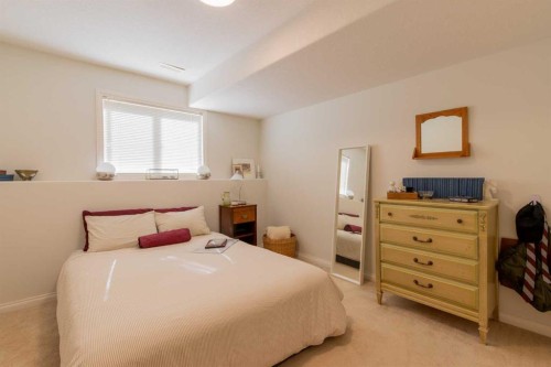 198 Blackfoot Boulevard West, Lethbridge, AB 