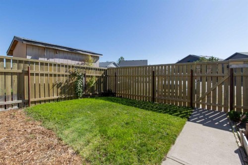 198 Blackfoot Boulevard West, Lethbridge, AB 