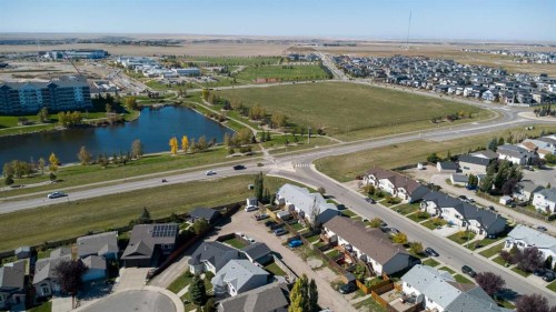 198 Blackfoot Boulevard West, Lethbridge, AB 