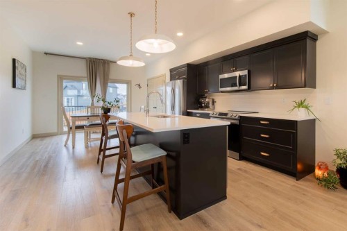 403 Caledonia Boulevard West, Lethbridge, AB - Indoor