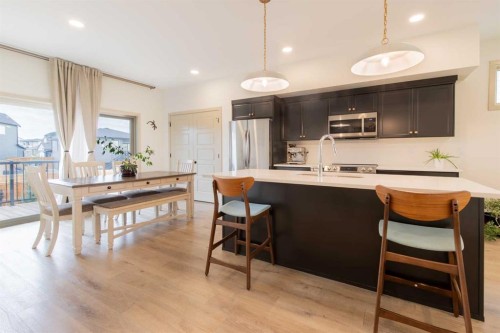 403 Caledonia Boulevard West, Lethbridge, AB - Indoor