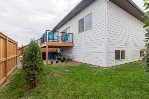403 Caledonia Boulevard West, Lethbridge, AB - Outdoor With Exterior