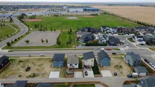 403 Caledonia Boulevard West, Lethbridge, AB - Outdoor With View