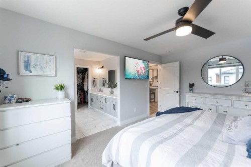 2006 30A Avenue, Coaldale, AB - Indoor Photo Showing Bedroom