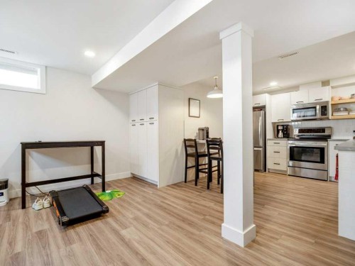 1726 13 Avenue South, Lethbridge, AB - Indoor