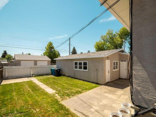 1726 13 Avenue South, Lethbridge, AB - Outdoor With Exterior