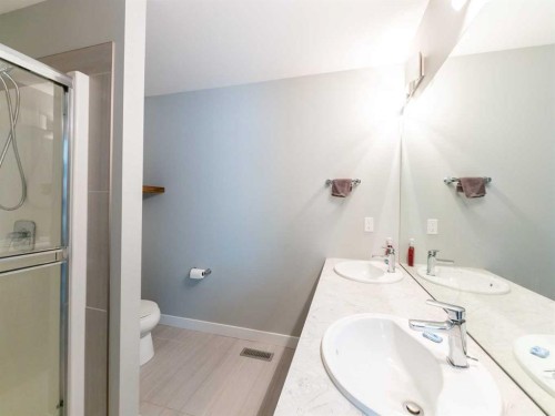 356 Westgate Crescent, Coaldale, AB 