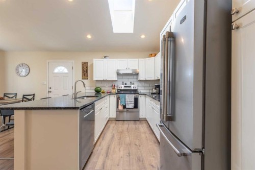 177 E 400 N, Raymond, AB 