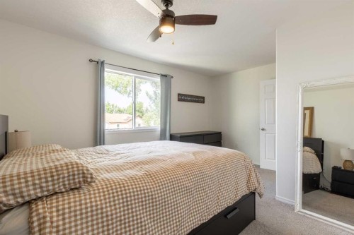 177 E 400 N, Raymond, AB 