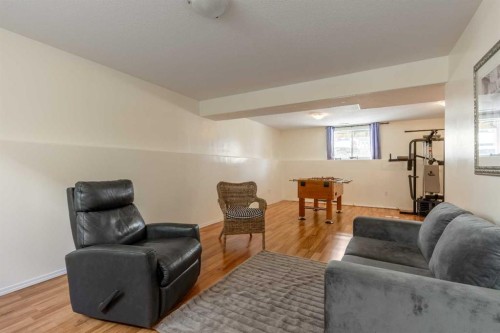 177 E 400 N, Raymond, AB 