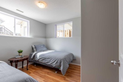 177 E 400 N, Raymond, AB 