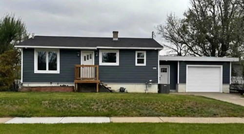 4931 54 Avenue, Taber, AB - Outdoor