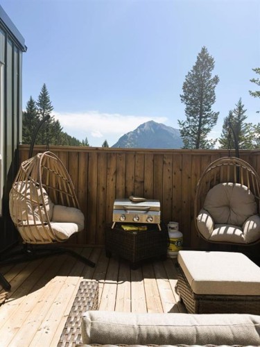 105 Pine Point, Blairmore, AB - Outdoor