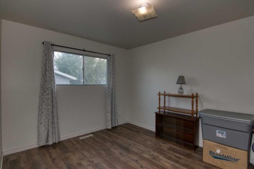 1710 15 Avenue North, Lethbridge, AB 