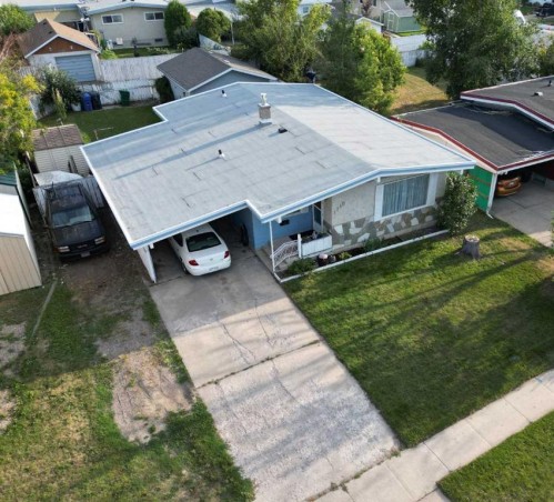 1710 15 Avenue North, Lethbridge, AB 