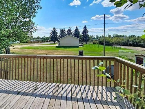 504 5 Street, Warner, AB - Outdoor With Deck Patio Veranda