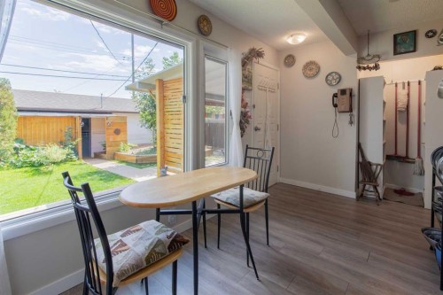 1721 20 Street South, Lethbridge, AB 