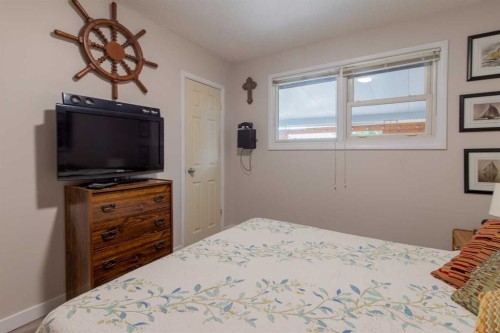 1721 20 Street South, Lethbridge, AB 