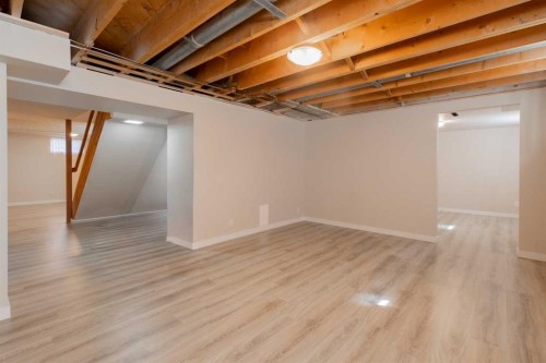 1721 20 Street South, Lethbridge, AB 